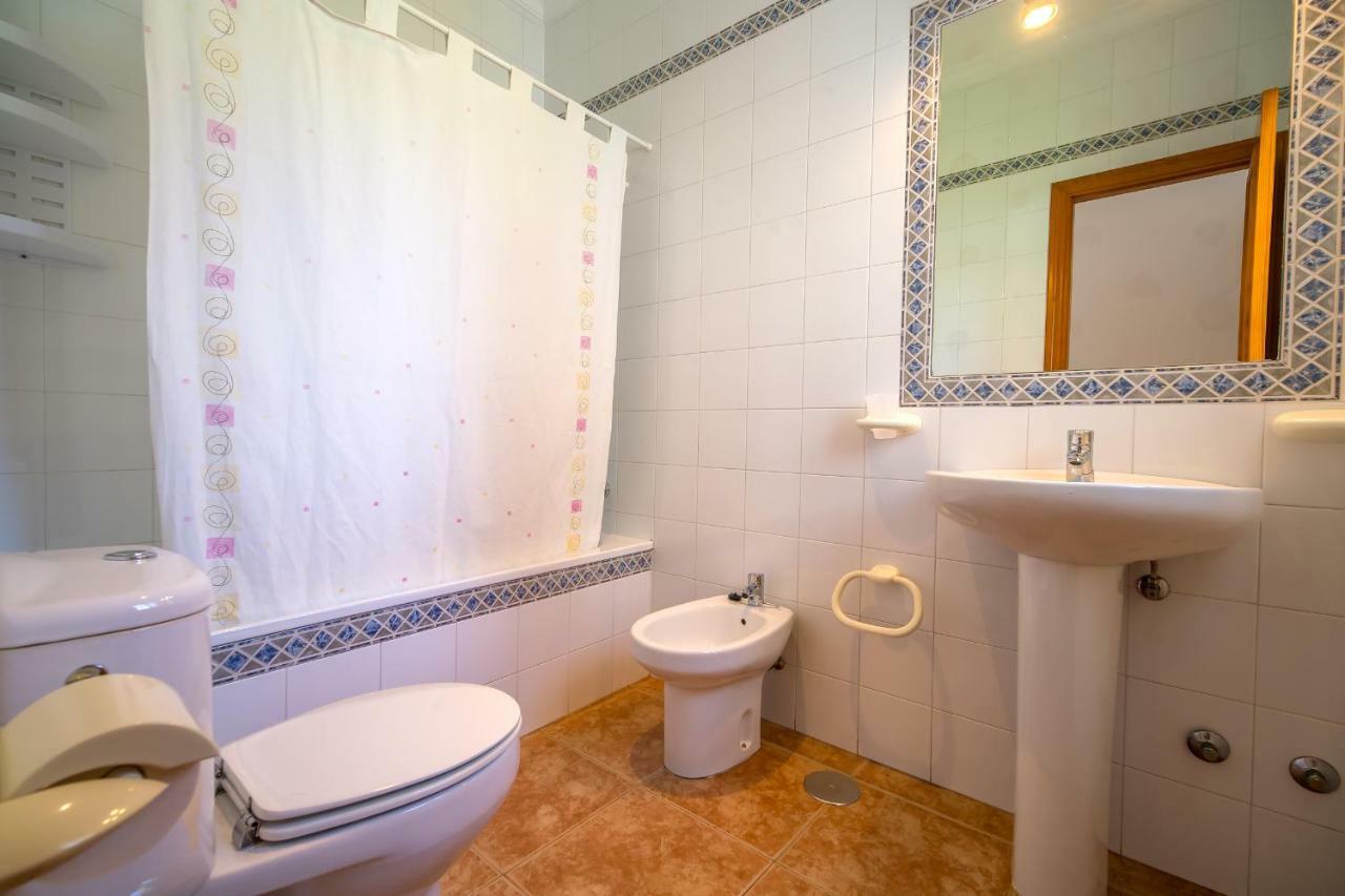 Chalet Miriam I โกนิล เด ลาฟรอนเตรา ภายนอก รูปภาพ